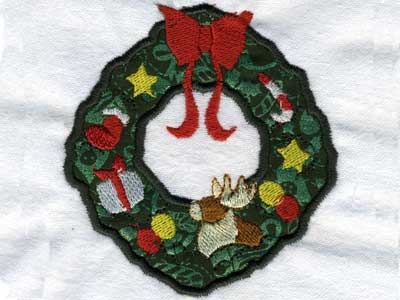 Christmas Wreaths Embroidery Machine Design